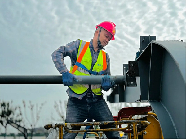 節(jié)日我在崗丨端午假期不停工 項目建設(shè)“賽龍舟”